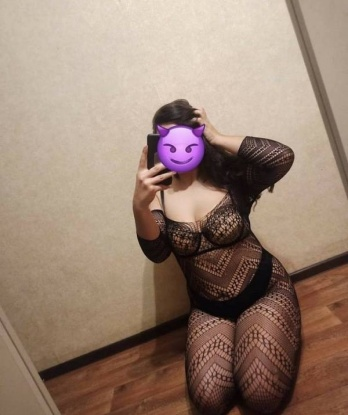 Темпераментная красотка с огненной стрижкой ждет встречи с обаятельным джентльменом. Я знаю, как сделать тебя счастливым. Только для тех, кто ценит качество и страсть. 1002, 33 года